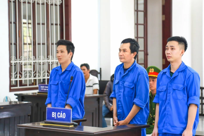 “Màn kịch” lừa đảo của chủ vựa phế liệu