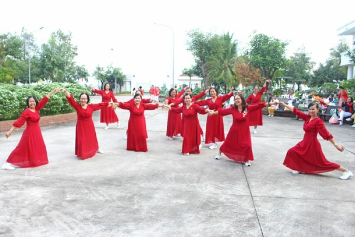 Rèn luyện sức khỏe, vun đắp niềm vui