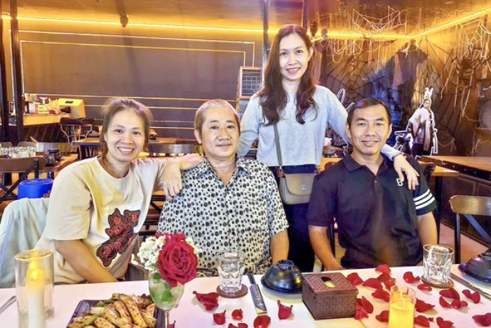 Giáng sinh ấm áp bên gia đình