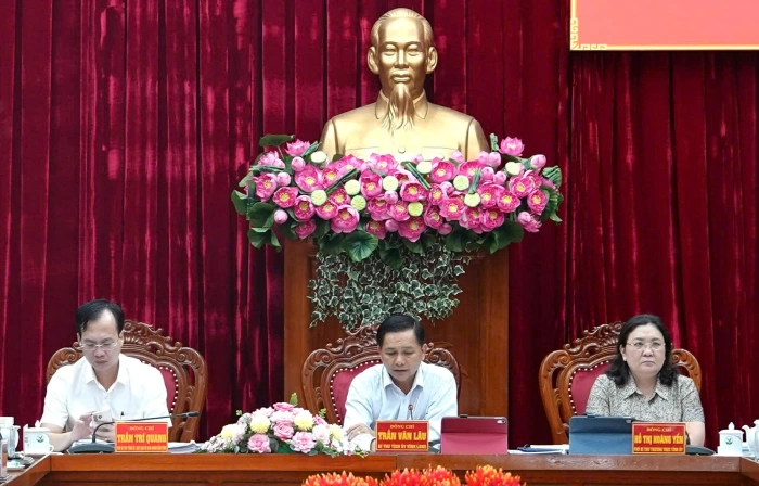 Ban Thường vụ Tỉnh ủy Vĩnh Long cho ý kiến về tình hình thực hiện Nghị quyết về nhiệm vụ phát triển kinh tế - xã hội