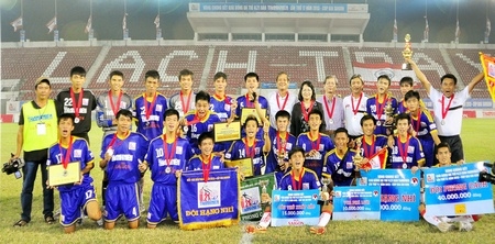 Đội U.21 Vĩnh Long- HCB mùa bóng 2013.