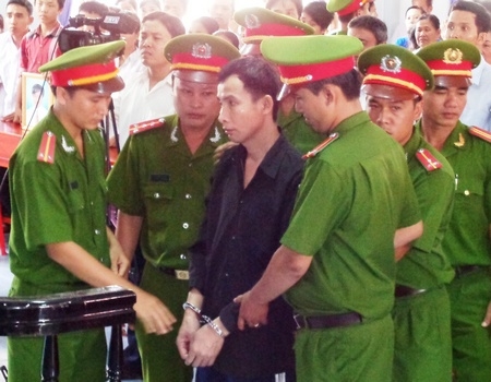 Tòa tuyên án tử hình đối với bị cáo Trần Quốc Gia.