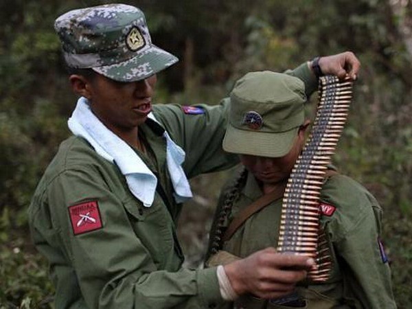 Binh sỹ của lực lượng Quân đội Liên minh Dân chủ Quốc gia Myanmar tại khu vực quân sự Kokang. (Nguồn: Reuters)