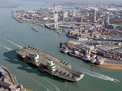 Tàu sân bay HMS Queen Elizabeth của Hải quân hoàng gia Anh. (Nguồn: constructionenquirer.com)