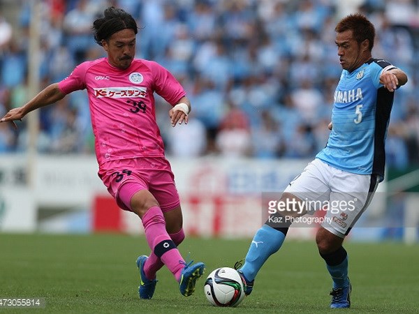 Mito Hollyhock (áo hồng) đang chơi rất tốt tại J-League 2. (Ảnh: Getty)