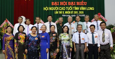 2. BCH nhiệm kỳ mới ra mắt tại đại hội.