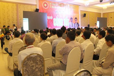 Chương trình khóa huấn luyện của Công ty TNHH Thiên Ngọc Minh Uy có đến 500 người tham dự nhưng không có giấy phép.