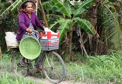 Ngoài các đối tượng diện chính sách, đối tượng là hộ cận nghèo phải có BHYT 100% theo kế hoạch cuối năm nay.