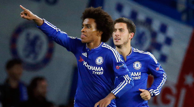Willian và Hazard ăn mừng bàn thắng quyết định vào lưới Dinamo Kiev - Ảnh: Reuters