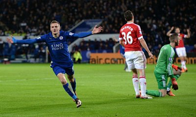 Pha làm bàn vào lưới MU giúp Jamie Vardy chính thức trở thành người đầu tiên trong lịch sử ghi bàn 11 trận liên tiếp ở giải Ngoại hạng Anh 