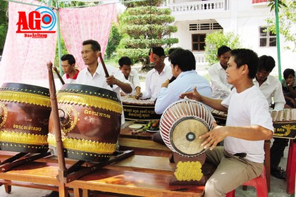 Lễ Hekathanh tại chùa Thom Mít