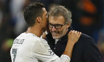 Ronaldo được cho là nói thầm với Laurent Blanc rằng 