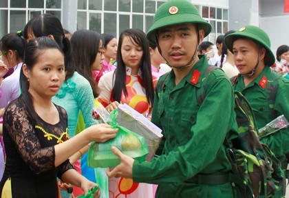 Chính sách hậu phương quân đội được các địa phương thực hiện khá tốt, giúp thanh niên yên tâm hoàn thành nghĩa vụ bảo vệ Tổ quốc. 