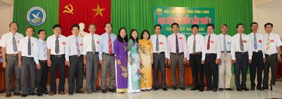 BCH nhiệm kỳ mới ra mắt đại hội.