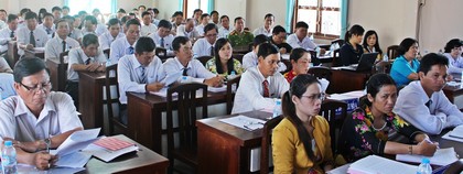 Toàn cảnh kỳ họp. 