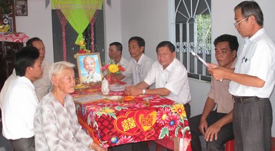 Công tác chăm lo cho gia đình người có công luôn được các ngành, các cấp quan tâm.