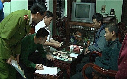 Công an TP Huế đã bắt giữ nhiều đối tượng thực hiện cướp giật tài sản - Ảnh: NL