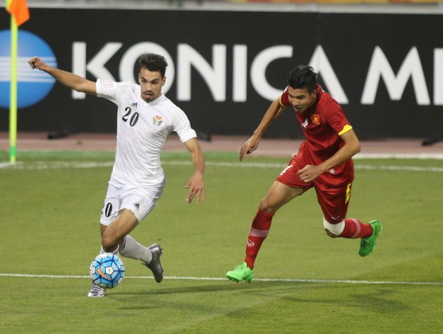 U23 Jordan (áo trắng) vượt trội trước U23 Việt Nam. (Nguồn: AFC)