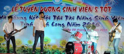 Cần nhiều hơn sân chơi cho SV thể hiện đam mê.