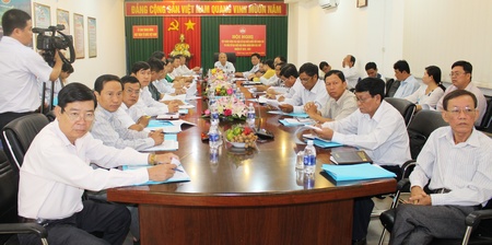  Các đại biểu tham dự tập huấn tại điểm cầu tỉnh Vĩnh Long