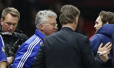 Hiddink đang thắng nhiều hơn trong các lần chạm trán với Van Gaal. Ảnh: Die Telegraaf.