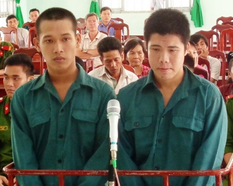 .2 bị cáo Nguyện, Lực.