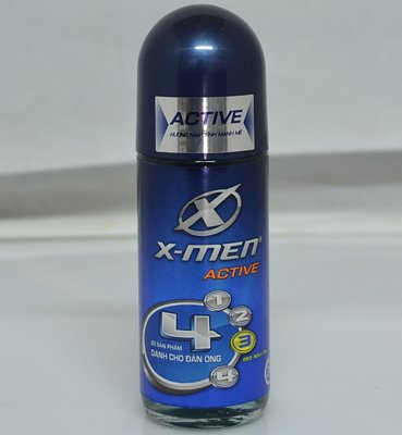 Sản phẩm X-Men Xịt khử mùi Active . Ảnh: TL