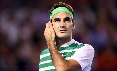 Federer quyết định lùi ngày tái xuất. Ảnh: EPA.