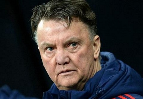 Van Gaal tức giận với truyền thông.