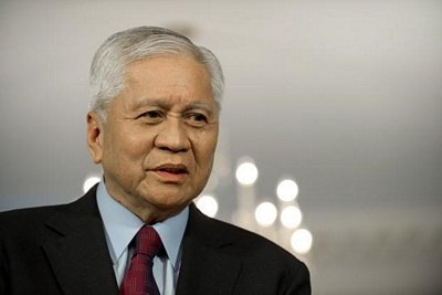 Cựu Ngoại trưởng Philippines Albert del Rosario. (Nguồn: AFP)