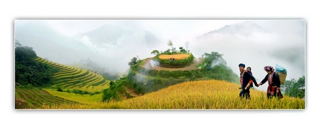 Tác phẩm “Bản tình ca tây Bắc” HCV Liên hoan ảnh nghệ thuật TP Hồ Chí Minh và xuất sắc quốc gia 2015 của Nguyễn Vinh Hiển. 