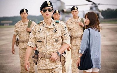 Song Joong Ki trở lại hoàn hảo trong phim mới