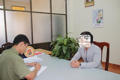 Cơ quan công an đang làm việc với Đ.V.T.Anh