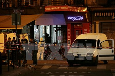 Hiện trường vụ khủng bố tại Paris tháng 11/2015. (Nguồn: AFP/TTXVN)