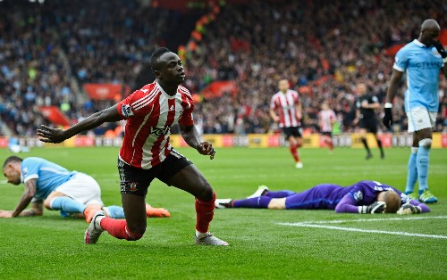 Mane lập hat-trick nhấn chìm Man City. Ảnh: Reuters.