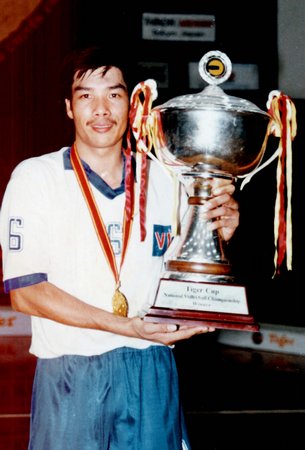 HLV Trần Văn Sơn (Vĩnh Long).