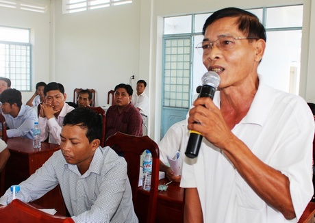 Cử tri Phạm Phương Tâm- ấp Phước Hòa, xã Hòa Phú kiến nghị nâng cao chất lượng cung cấp nước sạch.