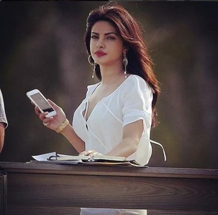 Priyanka Chopra đẹp mặn mà trong phim “Baywatch”