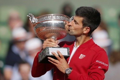 Chiến thắng giúp Djokovic đi vào lịch sử