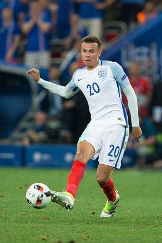 9. Tiền vệ Dele Alli (ĐT Anh): Sao trẻ này gây thất vọng ở EURO 2016, nơi anh nhận được nhiều sự kỳ vọng.