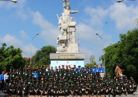 110 chiến sĩ nhí tham gia chương trình học kỳ trong quân đội