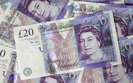 Hậu Brexit, đồng bảng Anh trượt dốc không phanh