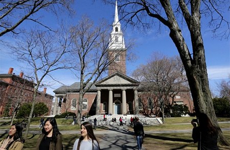 Harvard University - trường đại học tốt nhất thế giới 2016