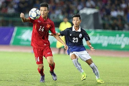 U16 Việt Nam nhọc nhằn đánh bại U16 Campuchia 1-0.