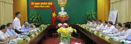 Bộ trưởng Bộ Tư pháp Lê Thành Long lưu ý tỉnh Vĩnh Long tăng cường kiểm tra, giám sát thi hành án, xử lý nghiêm những trường hợp vi phạm.