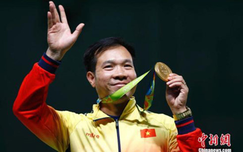 China News tôn vinh Hoàng Xuân Vinh