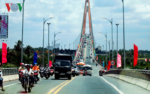 Cầu Rạch Miễu hiện hữu