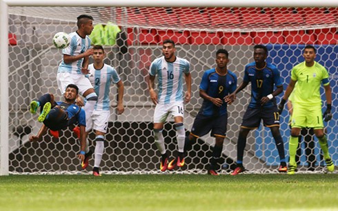 U23 Argentina bị  loại sau trận hòa 1-1 trước U23 Honduras (Ảnh: Getty)