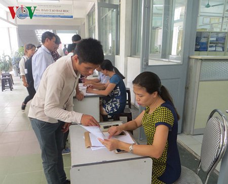 Thí sinh đăng ký xét tuyển đại học năm 2016
