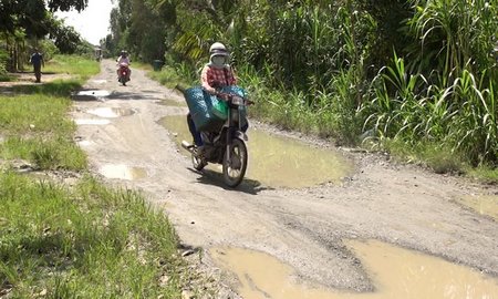 Hương lộ Hoà Hiệp-Hoà Thạnh (Tam Bình) đoạn qua xã Hòa Hiệp sẽ được láng nhựa.